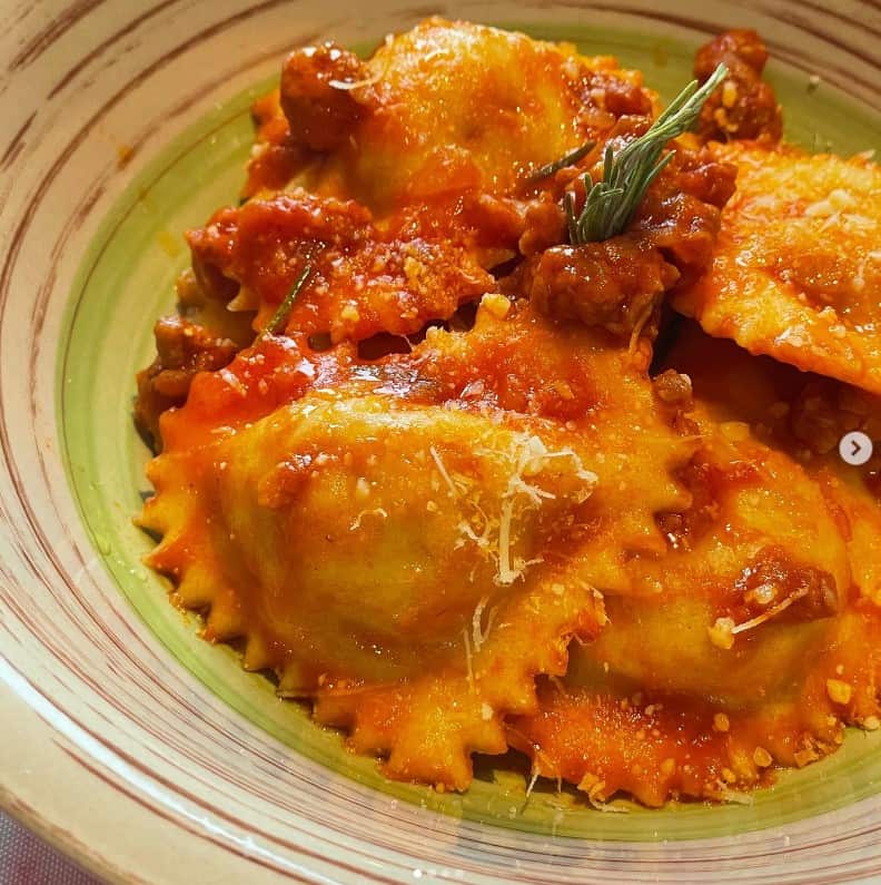 ravioli zucca e salsiccia