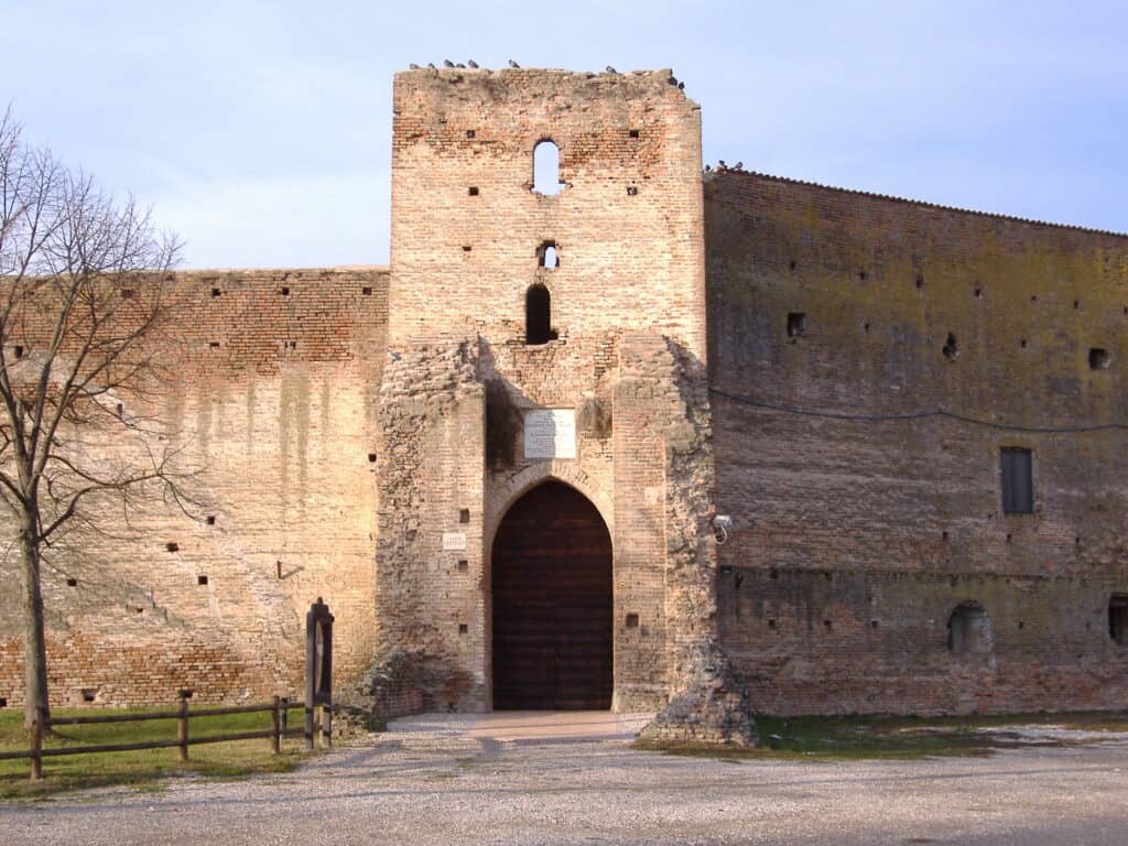 castel dario3
