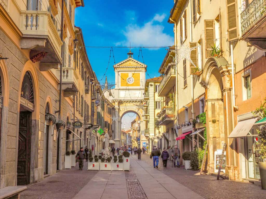 ivrea 5000 3331 8