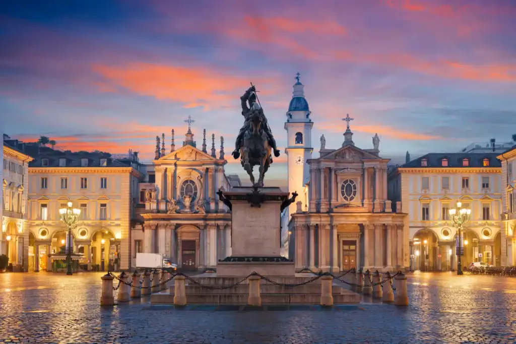 piazza san carlo torino piemonte