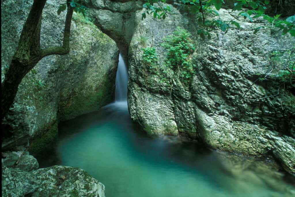 monte cucco cascata