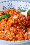 Fregola Sarda Curryvel és Mazsolával – Szardíniai pirított gyöngytészta, 200 g – Tiberino - Image 2