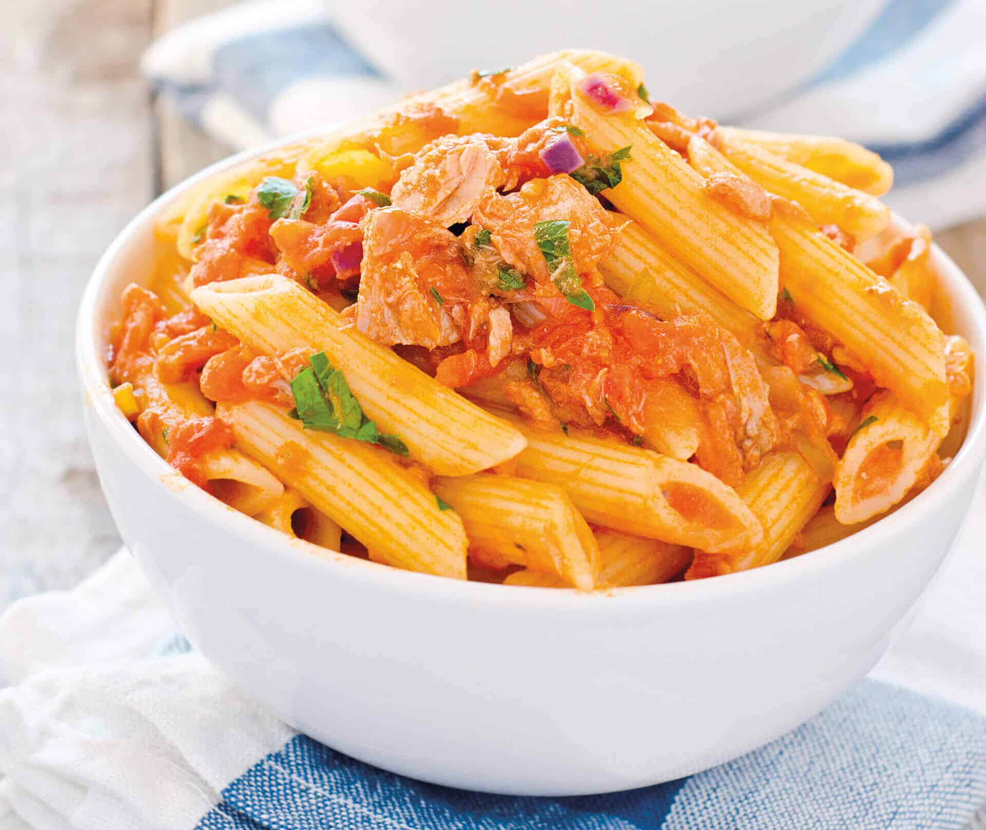 Sugo al Tonno – Hagyományos olasz tonhalas-paradicsomos tésztaszósz kapribogyóval és olajbogyóval, 270 g – Fratelli Carli - Image 3